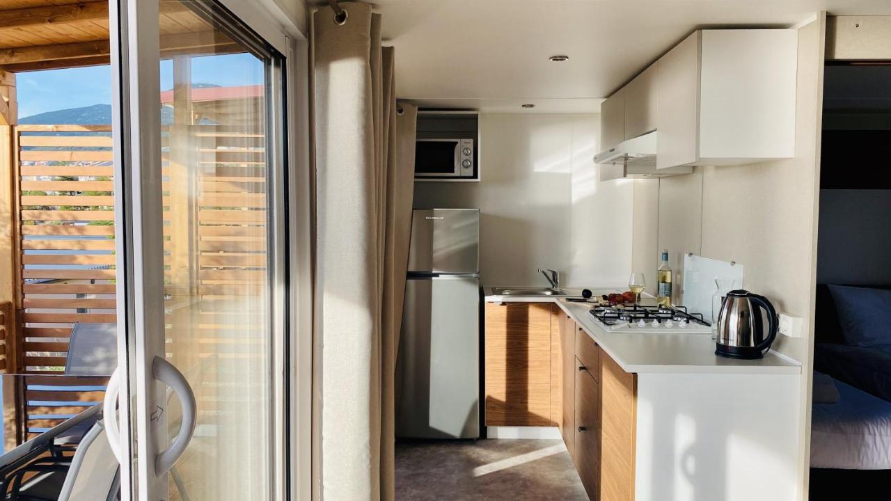 Vila Small Camp Klenovica Exteriér fotografie